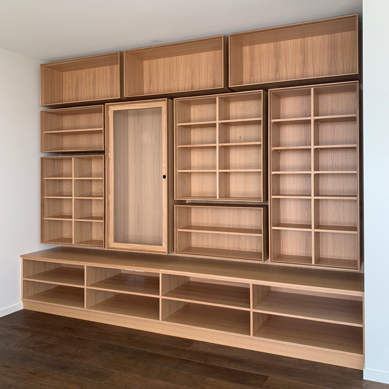 Oak wall unit